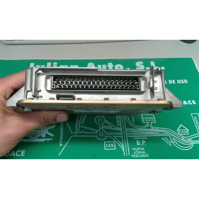 Recambio de centralita motor uce para peugeot 205 berlina 1.1 mito referencia OEM IAM 9625274380 G6110D04 16227.124