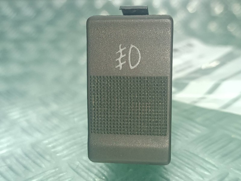 Recambio de interruptor para audi 100 berlina (c4) básico referencia OEM IAM 893941535  ANTINIEBLA