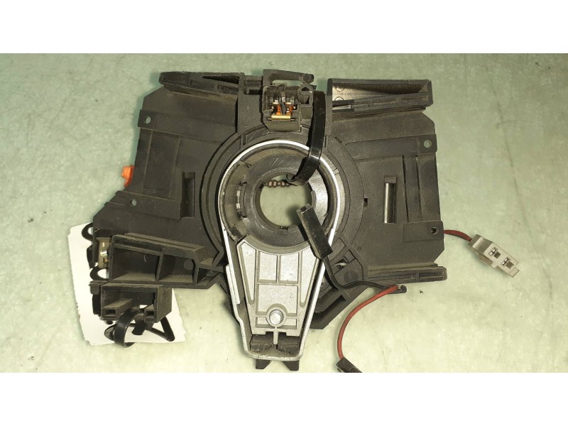 Recambio de anillo airbag para renault clio i fase i+ii (b/c57) referencia OEM IAM 7701045277 61650003 VALEO Recambio de anillo airbag para renault clio i fase i+ii (b/c57) referencia OEM IAM 7701045277 61650003 VALEO