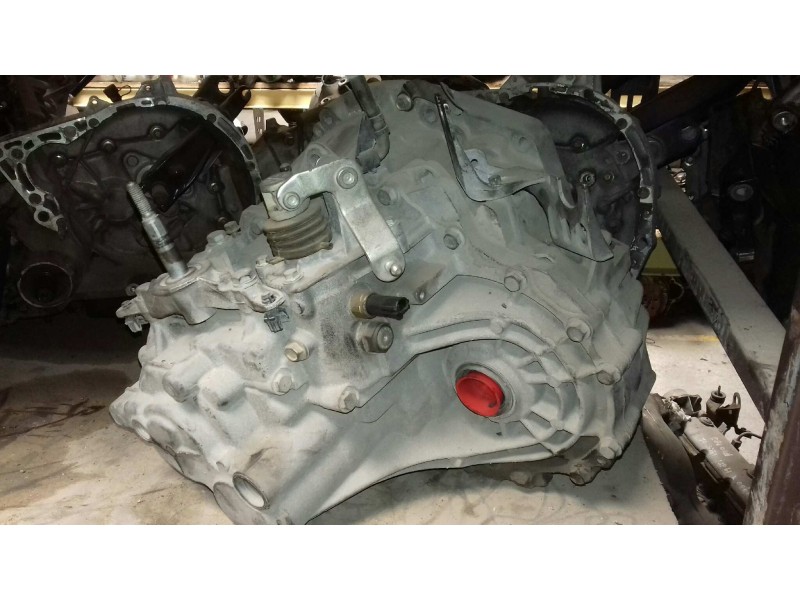 Recambio de caja cambios para renault megane ii berlina 5p luxe privilege referencia OEM IAM ND0001  6 VELOCIDADES