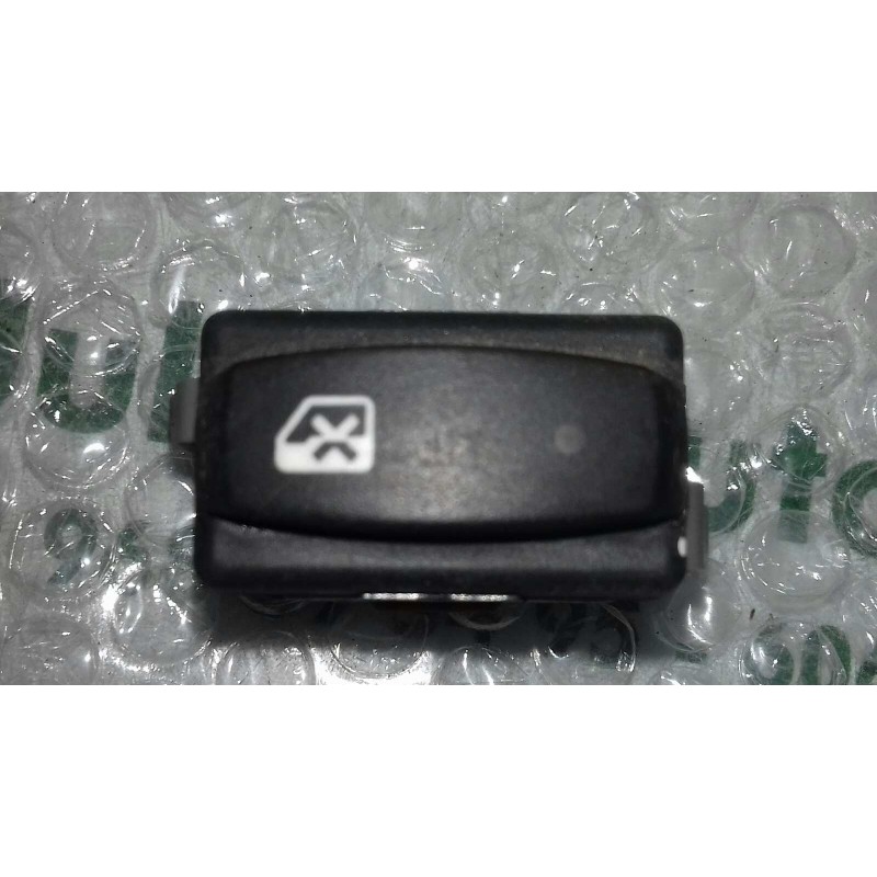 Recambio de interruptor para renault megane ii berlina 5p dynamique referencia OEM IAM 2808201 364795 CIERRE