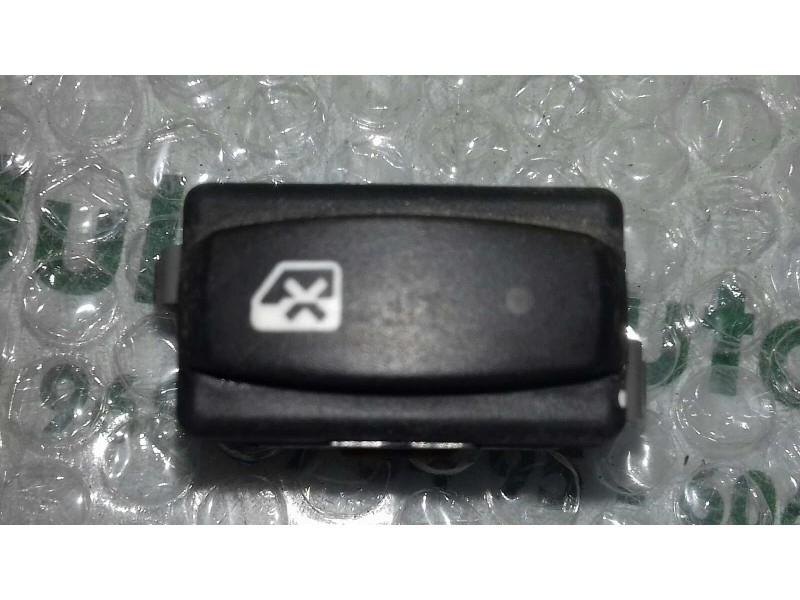 Recambio de interruptor para renault megane ii berlina 5p dynamique referencia OEM IAM 2808201 364795 CIERRE
