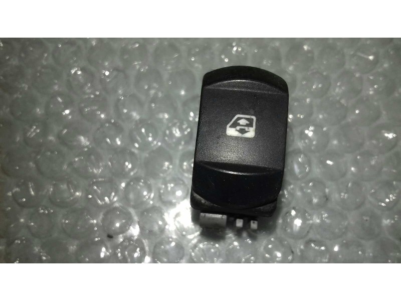 Recambio de interruptor para renault megane ii berlina 5p dynamique referencia OEM IAM 2808201 315013A CIERRE