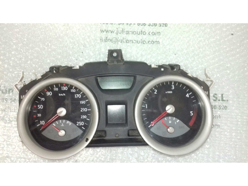 Recambio de cuadro instrumentos para renault megane ii berlina 5p dynamique referencia OEM IAM 8200399700A PCAB111587 VISTEON