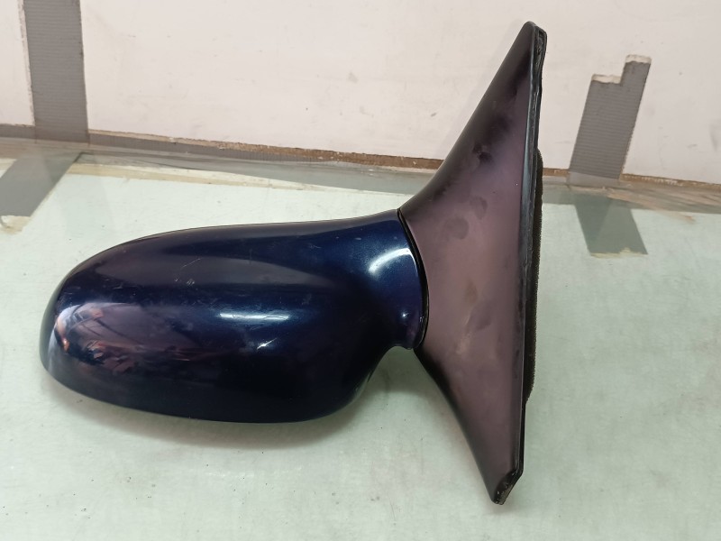 Recambio de retrovisor izquierdo para kia shuma 1.5 ls 4 berlina referencia OEM IAM 010133  ELECTRICO