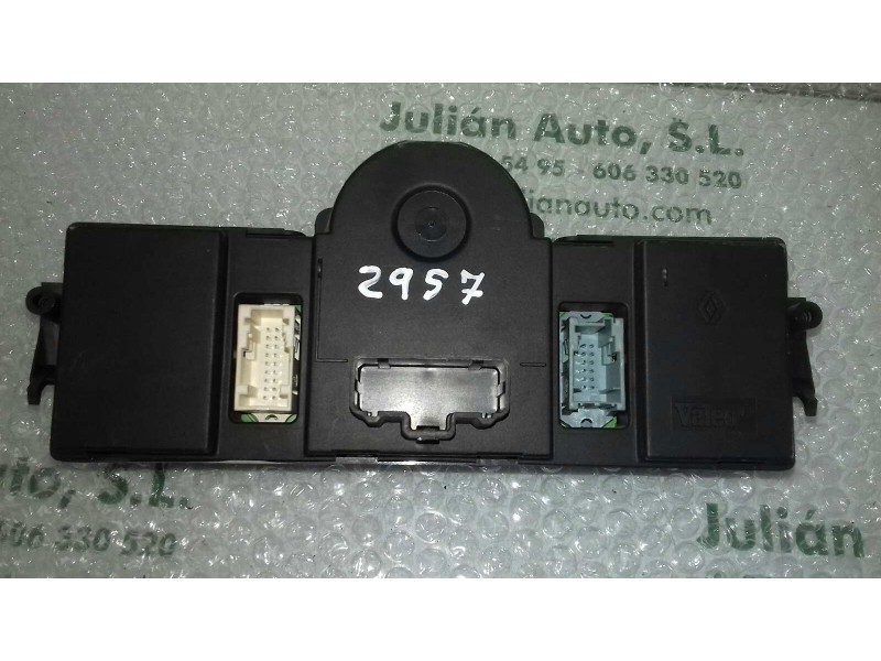 Recambio de mando climatizador para renault megane ii berlina 5p dynamique referencia OEM IAM 8200344840  VALEO