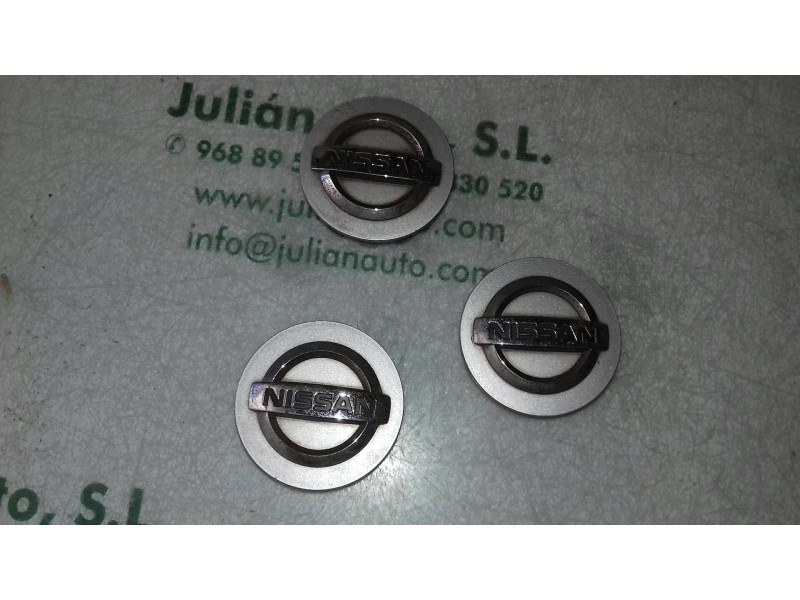 Recambio de tapacubos para nissan murano (z50) referencia OEM IAM 40342ZM70B 3 UNIDADES TAPA CENTRAL Recambio de tapacubos para nissan murano (z50) referencia OEM IAM 40342ZM70B 3 UNIDADES TAPA CENTRAL