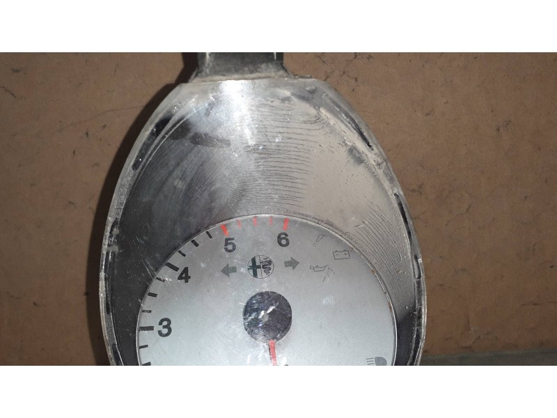 Recambio de cuadro instrumentos para alfa romeo 156 (116) 1.9 jtd progression referencia OEM IAM 6850840010A 6160340010A 6850840