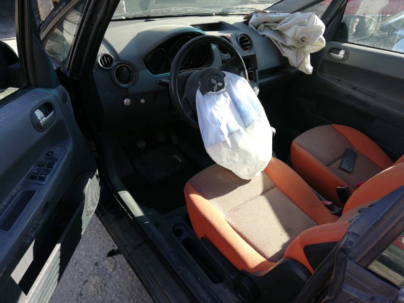 mitsubishi colt cabrio czc del año 2007