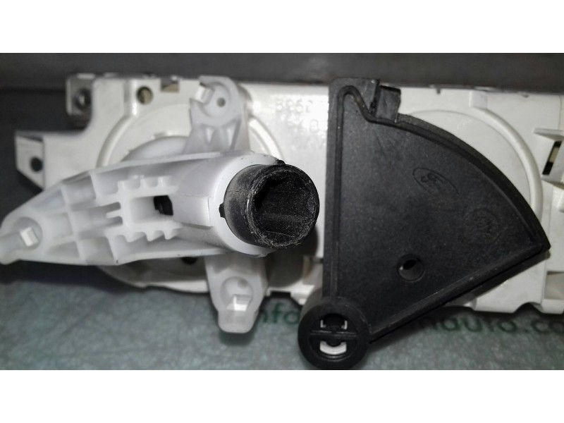 Recambio de mando calefaccion / aire acondicionado para ford focus berlina (cap) ambiente (d) referencia OEM IAM 3M5T19980  