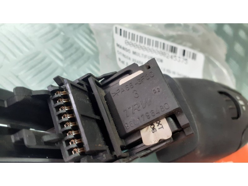 Recambio de mando multifuncion para citroen xsara picasso 1.6 hdi 90 exclusive referencia OEM IAM 9641796480  RADIO