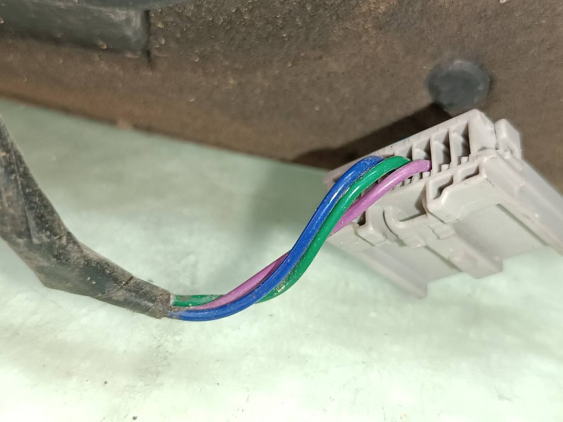 Recambio de retrovisor izquierdo para nissan almera (n16/e) comfort referencia OEM IAM 8273  ELECTRICO