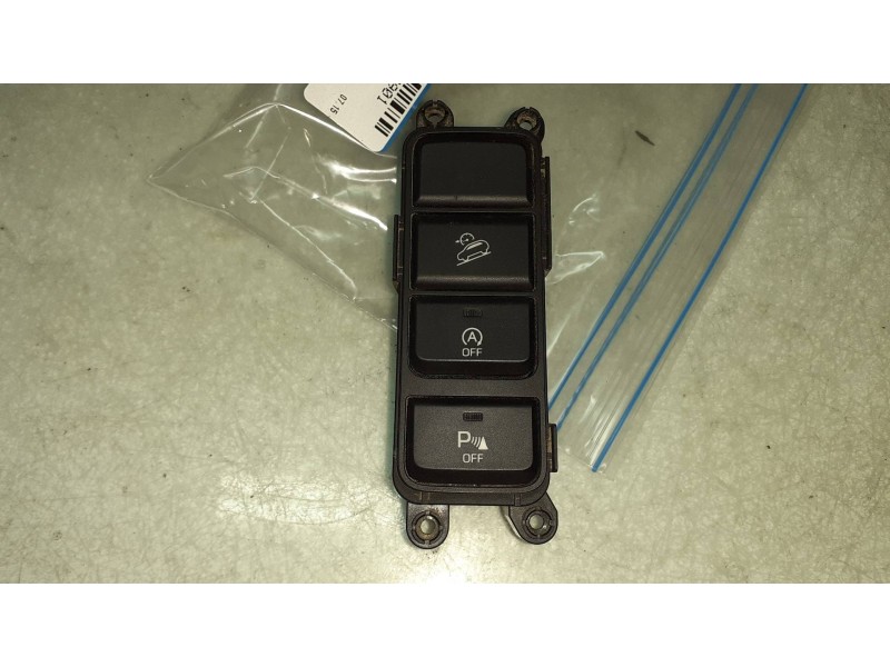 Recambio de mando multifuncion para hyundai tucson essence bluedrive 2wd referencia OEM IAM 93300D7550 P440540 