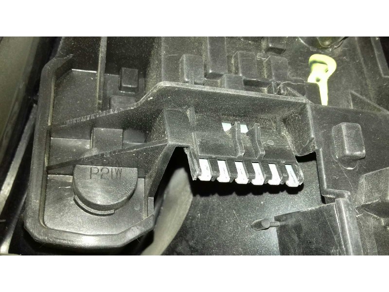 Recambio de piloto trasero izquierdo para mg rover serie 45 (rt) classic (4-ptas.) referencia OEM IAM   