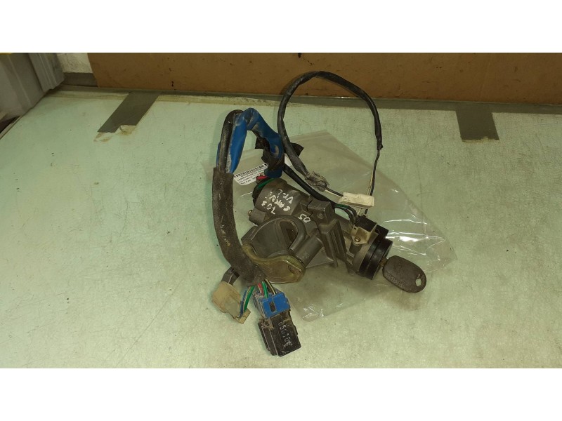 Recambio de conmutador de arranque para kia carnival ii 2.9 cdri ex referencia OEM IAM 47361B  