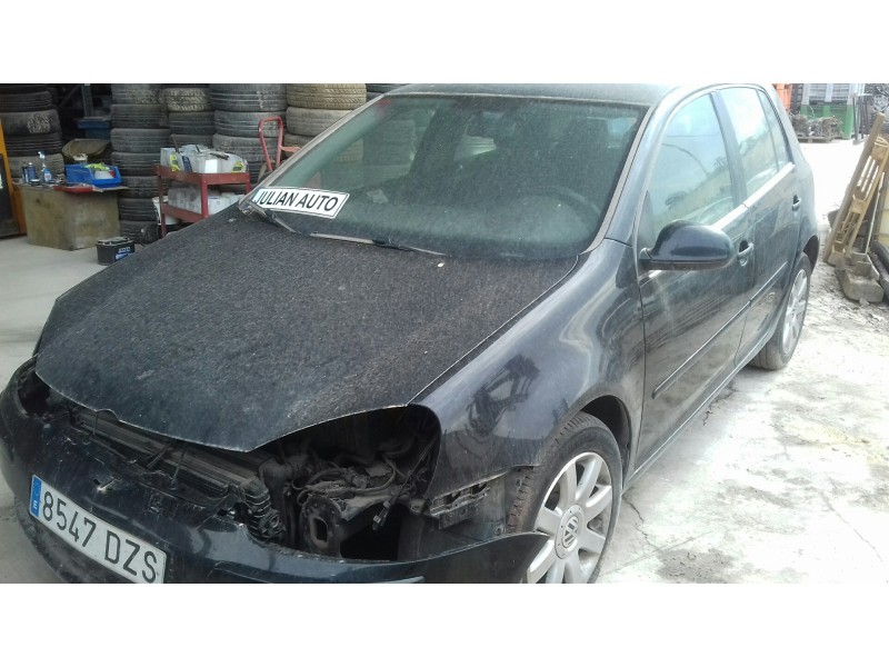 volkswagen golf v berlina (1k1) del año 2006