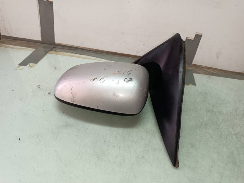 Recambio de retrovisor izquierdo para nissan almera tino (v10m) 2.0 16v cat referencia OEM IAM 250602  ELECTRICO