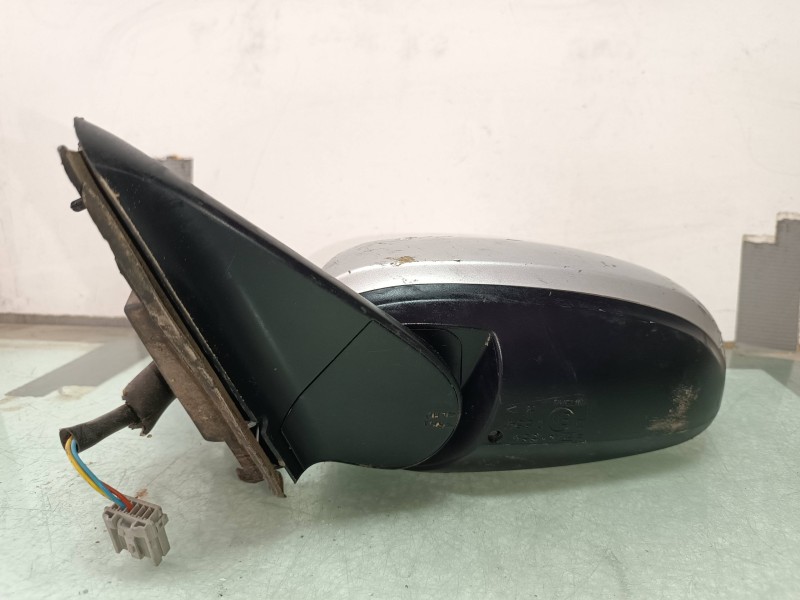 Recambio de retrovisor izquierdo para nissan almera tino (v10m) 2.0 16v cat referencia OEM IAM 250602  ELECTRICO