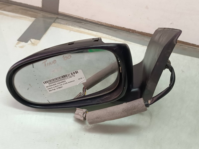 Recambio de retrovisor izquierdo para nissan almera tino (v10m) ambience referencia OEM IAM 015541  ELECTRICO