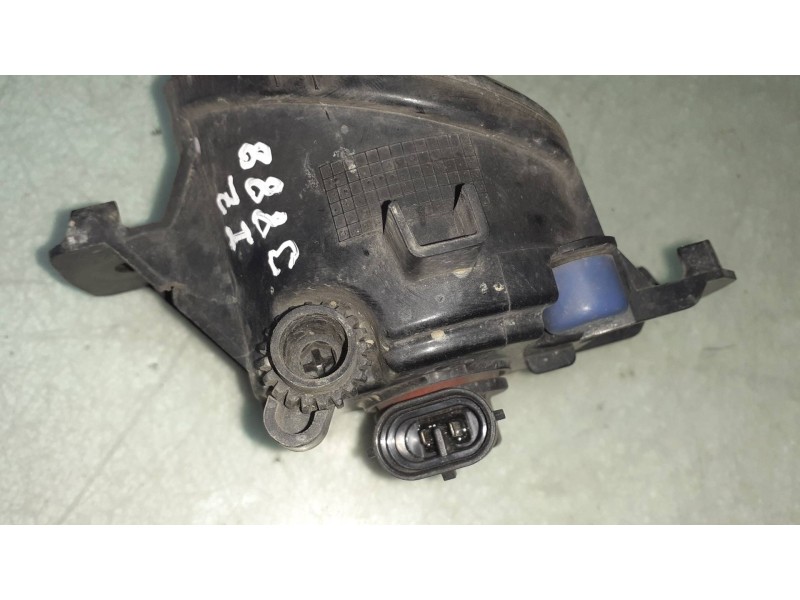 Recambio de faro antiniebla izquierdo para nissan qashqai (j10) acenta referencia OEM IAM 89206411 261558990A VALEO