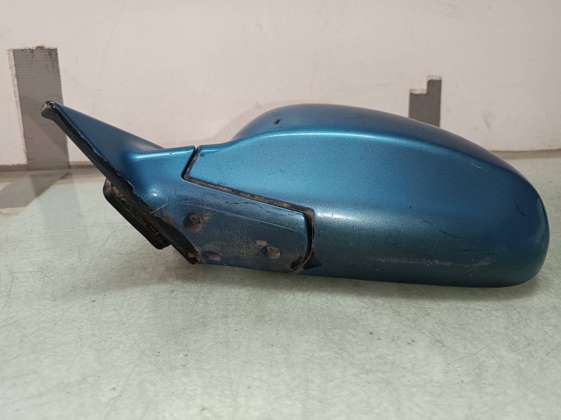 Recambio de retrovisor izquierdo para hyundai coupe (rd) referencia OEM IAM 010079  ELECTRICO