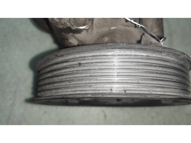 Recambio de bomba direccion para ford galaxy (vy) ambiente referencia OEM IAM 038145255B  