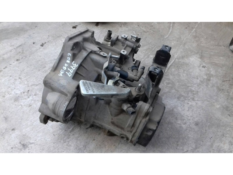 Recambio de caja cambios para seat cordoba berlina (6l2) fresh referencia OEM IAM JCZ  5 VELOCIDADES