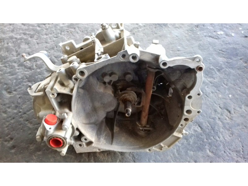 Recambio de caja cambios para citroen xsara berlina 1.9 diesel referencia OEM IAM 20TD93  5 VELOCIDADES