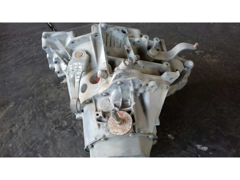 Recambio de caja cambios para citroen xsara berlina 1.9 diesel referencia OEM IAM 20TD93  5 VELOCIDADES