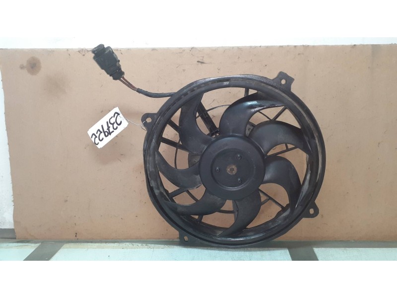 Recambio de electroventilador para ford galaxy (vy) ambiente referencia OEM IAM 130303878 3136613284 