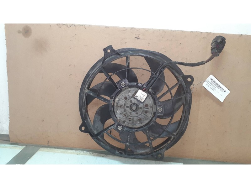 Recambio de electroventilador para ford galaxy (vy) ambiente referencia OEM IAM 130303878 3136613284 