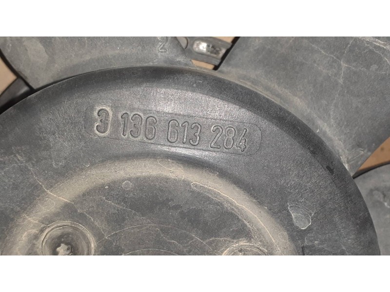 Recambio de electroventilador para ford galaxy (vy) ambiente referencia OEM IAM 3136613284  