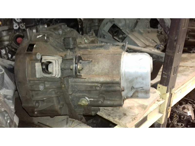 Recambio de caja cambios para renault clio i phase iii 1.2 campus referencia OEM IAM JB1186  5 VELOCIDADES Recambio de caja cambios para renault clio i phase iii 1.2 campus referencia OEM IAM JB1186  5 VELOCIDADES