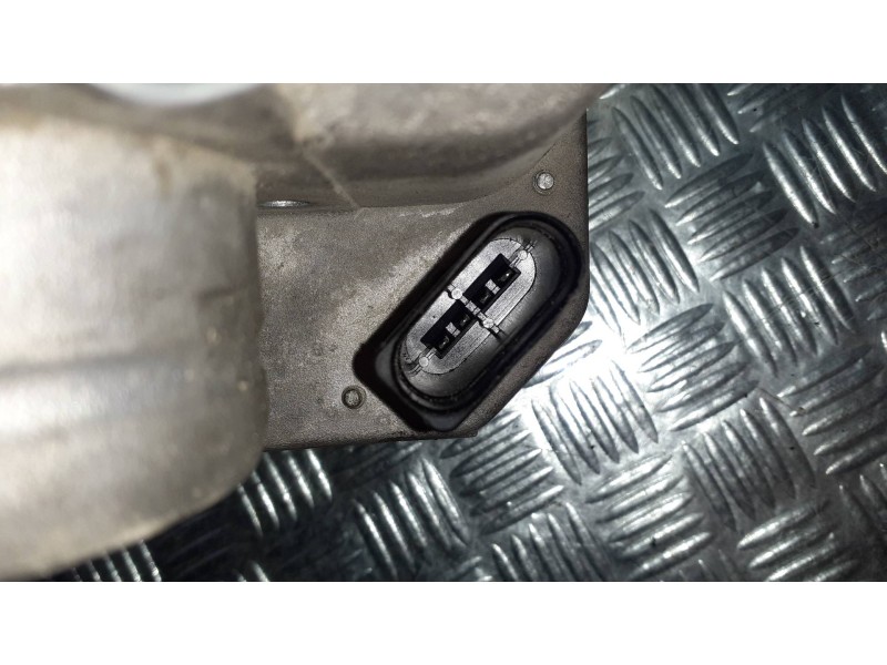 Recambio de caja mariposa para seat ibiza (6l1) stella referencia OEM IAM 038128063J B51150069 PIERBURG