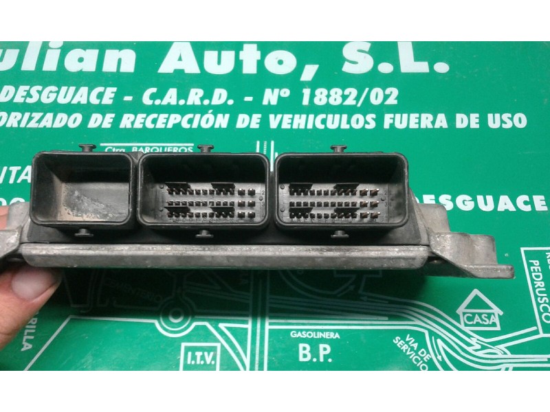 Recambio de centralita motor uce para citroen saxo 1.5 d image referencia OEM IAM 0281001839 9630059880 