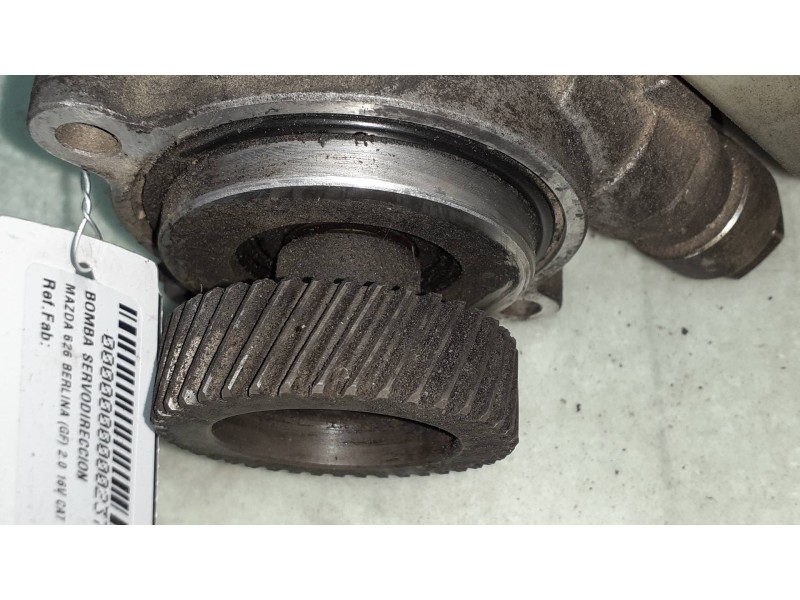 Recambio de bomba servodireccion para mazda 626 berlina (gf) 2.0 16v cat referencia OEM IAM   