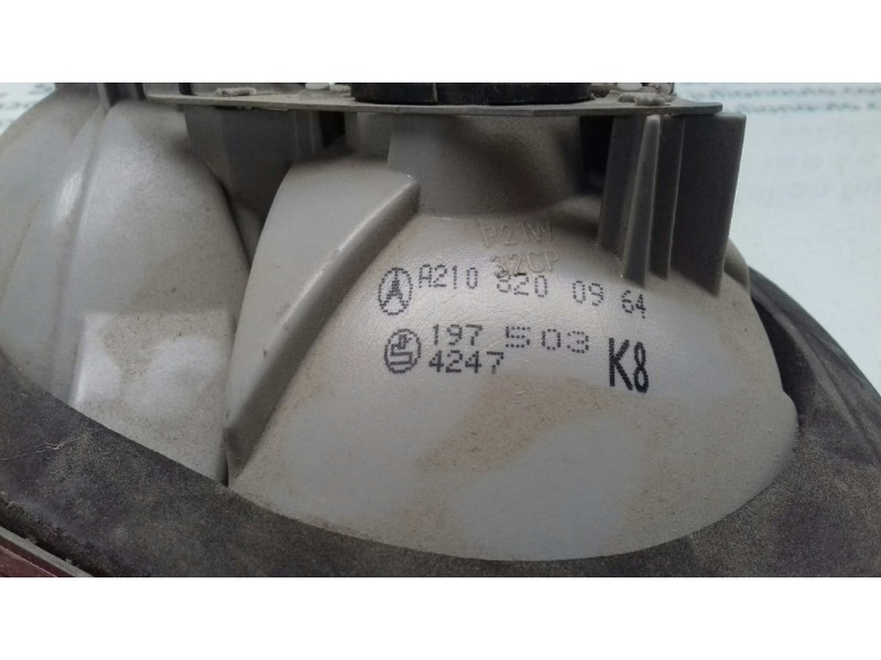 Recambio de piloto trasero izquierdo para mercedes-benz clase e (w210) berlina referencia OEM IAM A2108200964  INT - PORTON