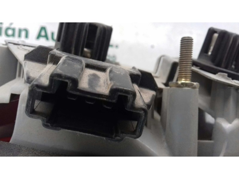 Recambio de piloto trasero izquierdo para mercedes-benz clase e (w210) berlina referencia OEM IAM A2108200964  INT - PORTON