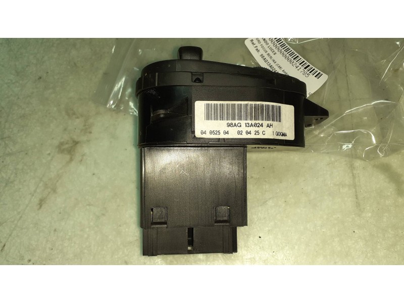 Recambio de mando luces para ford focus berlina (cak) ambiente referencia OEM IAM 98AG13A024AH  CONECTOR 16 PINES