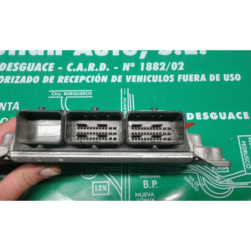 Recambio de centralita motor uce para citroen saxo 1.5 d image referencia OEM IAM 0281001839 9630059880 