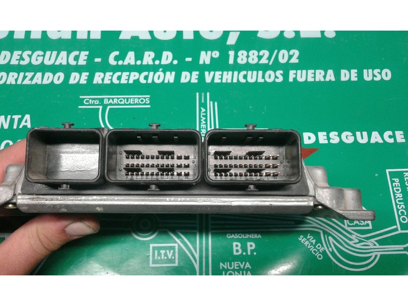 Recambio de centralita motor uce para citroen saxo 1.5 d image referencia OEM IAM 0281001839 9630059880 