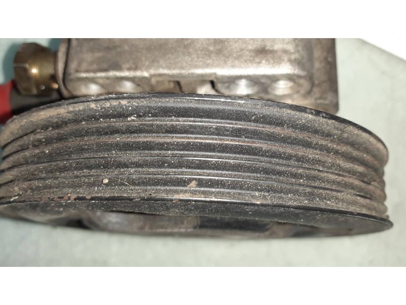 Recambio de bomba direccion para mazda 626 berlina (gf) 2.0 16v cat referencia OEM IAM   