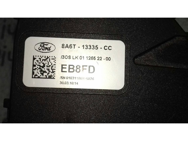 Recambio de mando intermitentes para ford fiesta (cb1) titanium referencia OEM IAM 8A6T13335CC  8 PINES