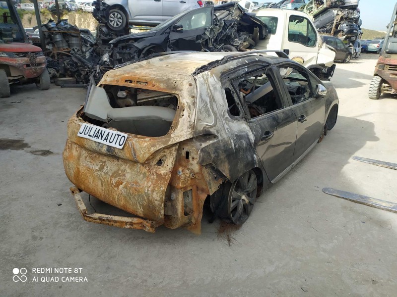 peugeot 2008 (--.2013) del año 2015