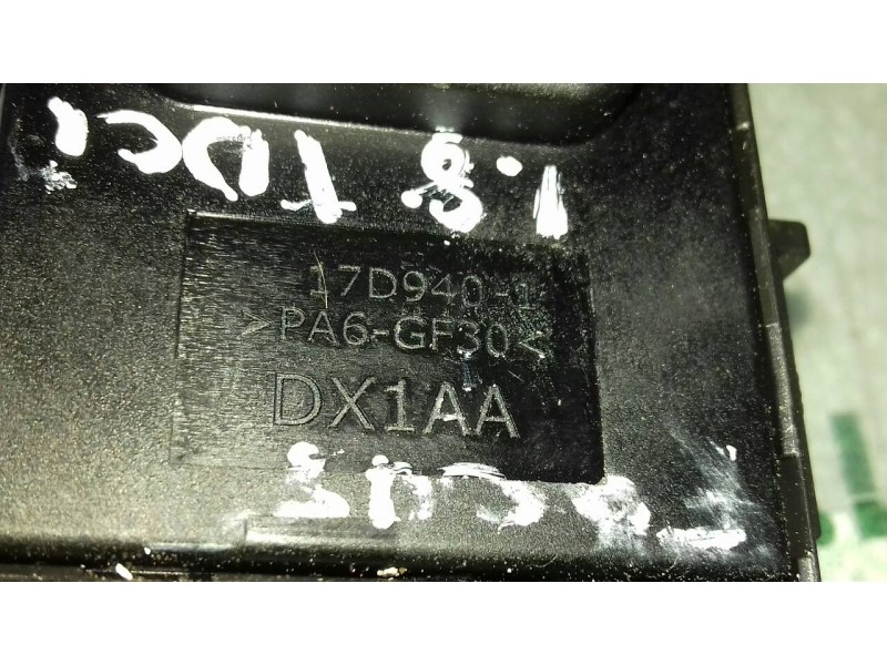 Recambio de mando intermitentes para ford focus berlina (cap) ambiente (d) referencia OEM IAM 17D9401  