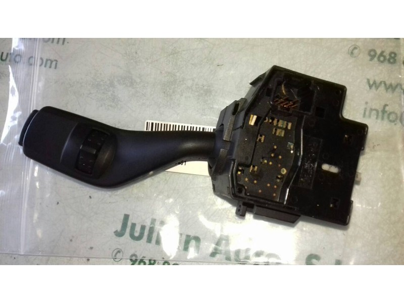 Recambio de mando intermitentes para ford focus berlina (cap) ambiente (d) referencia OEM IAM 17D9401  