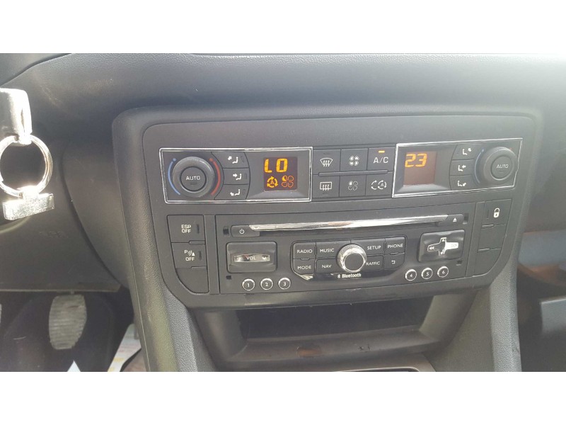 citroen c5 berlina del año 2012