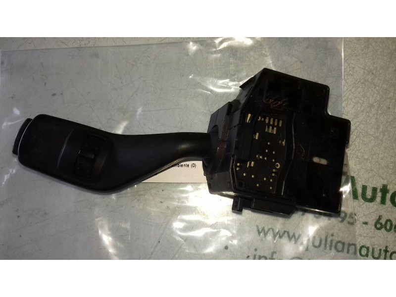 Recambio de mando intermitentes para ford focus berlina (cap) ambiente (d) referencia OEM IAM 17D940B  