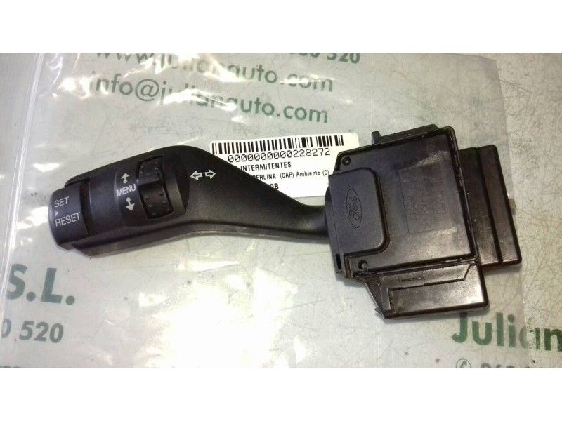 Recambio de mando intermitentes para ford focus berlina (cap) ambiente (d) referencia OEM IAM 17D940B  