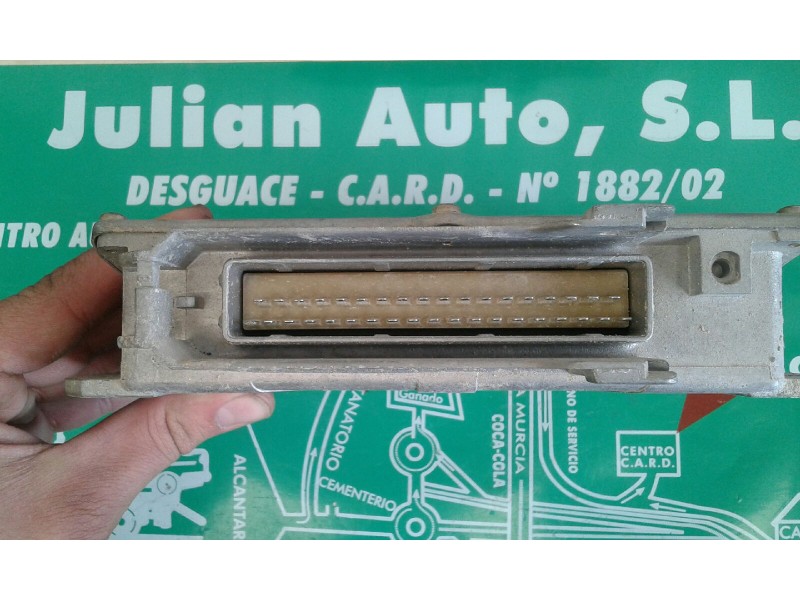 Recambio de centralita motor uce para citroen saxo 1.1 furio referencia OEM IAM 0261204788 9631528780 